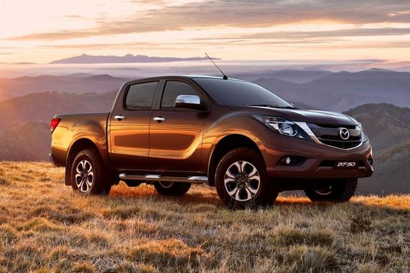 Camioneta Mazda BT-50 de tamaño mediano