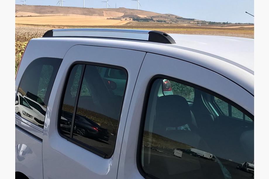Renault Kangoo 2008–2020 Barras de techo integradas (cromo) Base Estándar Foto 5