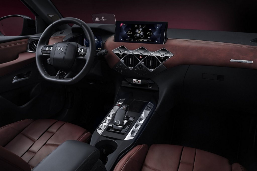 Revisión de pagos de un crossover DS 3 Crossback