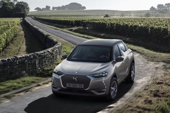 Revisión de pagos de un crossover DS 3 Crossback