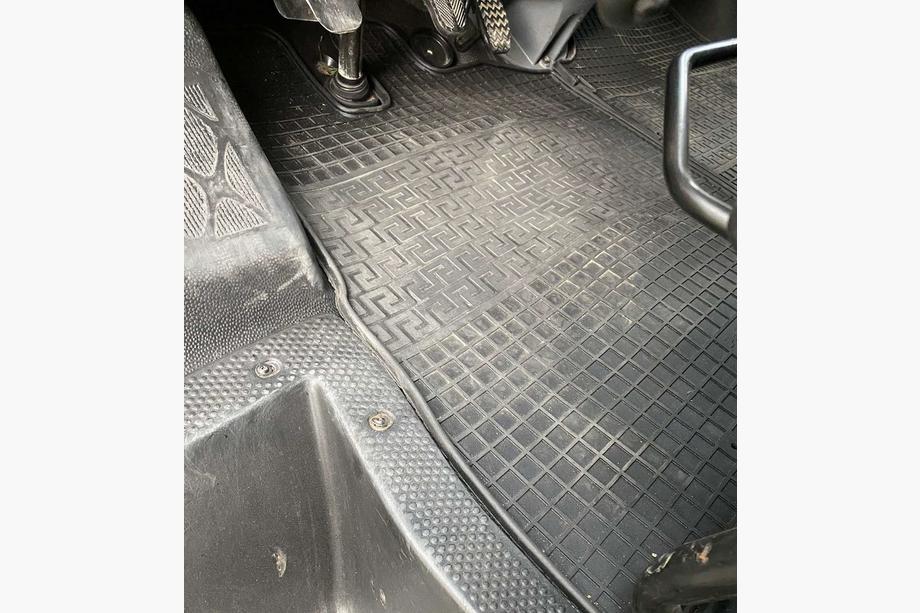 Peugeot Boxer 1994-2006 Alfombrillas de goma (2 uds, Polytep) Foto 3