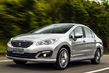 El examen sedán compacto de Peugeot 408 foto 2