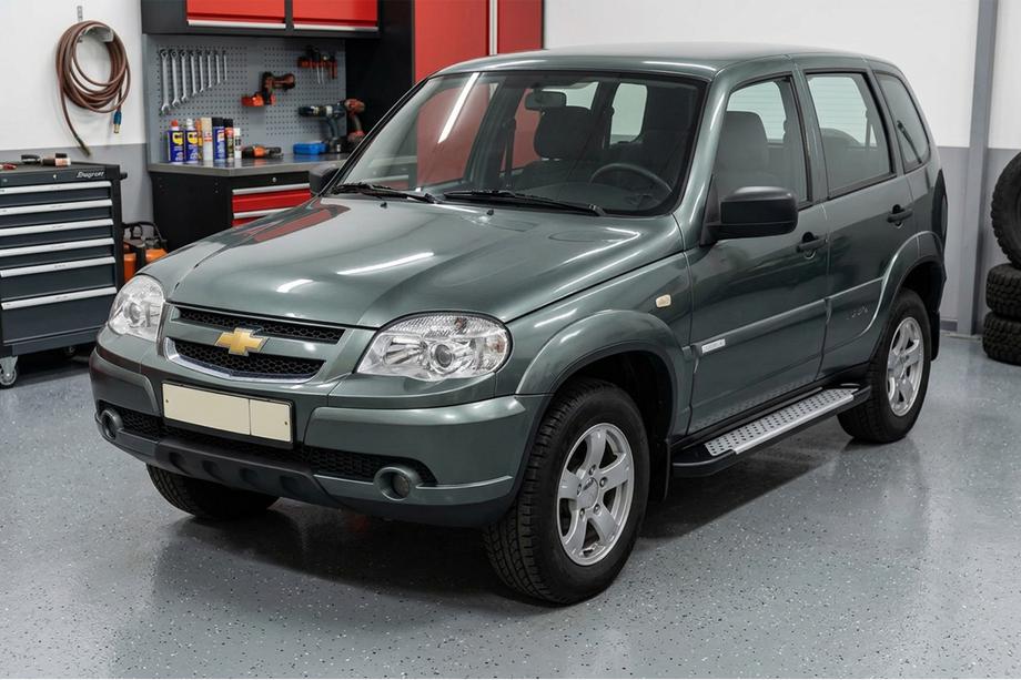 Chevrolet Niva 1998-2020 Estribos laterales Allmond Grey (2 uds., aluminio) Image