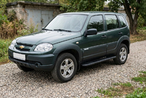 Chevrolet Niva 1998-2020 Estribos Laterales Bosphore Black (2 uds., Aluminio) foto 1