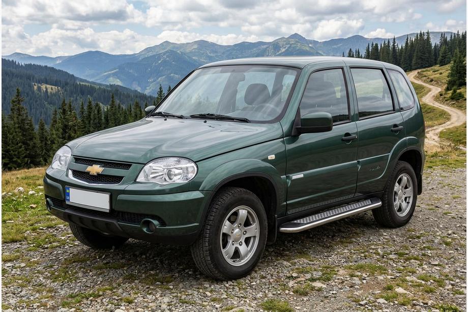 Chevrolet Niva 1998-2020 Estribos Laterales Maydos V2 (2 uds., Aluminio y Acero Inoxidable) Image