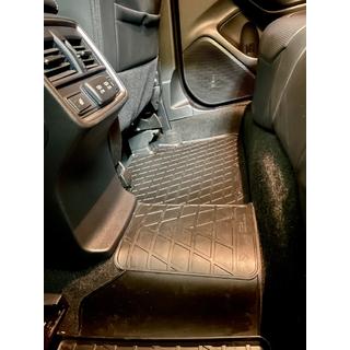 Alfombrilla trasera de tunel (Stingray Premium) Subaru Forester 2018-2024 foto 3