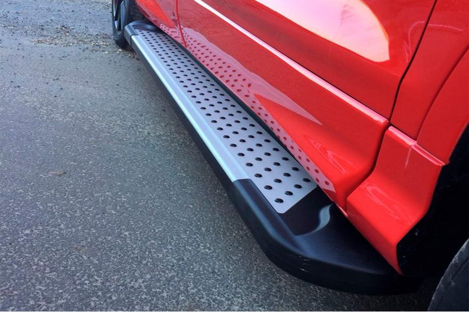 Skoda Karoq 2018- Estribos Laterales Allmond Grey (2 uds., Aluminio) Image