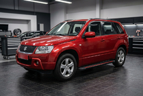 Suzuki Grand Vitara 2005-2017 Estribos Laterales Maya Red (2 uds., Aluminio) foto 1