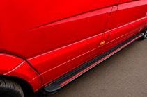 Volkswagen Crafter 2006-2016 Estribos Laterales Maya Red (2 uds., Aluminio) Largo/ExtraLargo foto 4