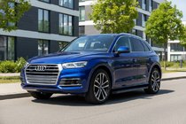 Audi Q5 2017-2025 Estribos Laterales Maya Blue (2 uds., Aluminio) foto 1