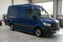 Mercedes Sprinter W907/W910 2018- Estribos Laterales Maya Blue (2 uds., Aluminio) Largo/ExtraLargo foto 1