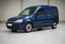 Opel Combo 2002–2012 Estribos Laterales Maya Blue (2 uds., Aluminio) foto 1
