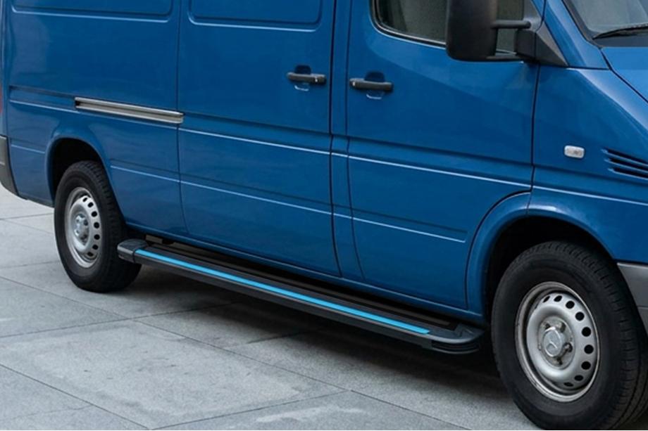 Volkswagen LT 1995-2006 Estribos Laterales Maya Blue (2 uds., Aluminio) Batalla Larga Image