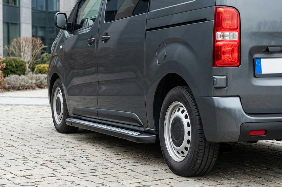 Citroen Jumpy 2007–2017 Estribos Laterales New Vision Black (2 uds., Aluminio) Image