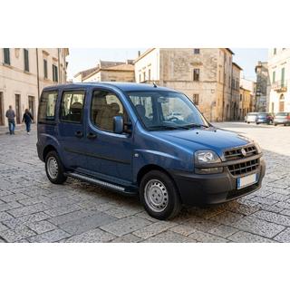 Estribos Laterales New Vision Black (2 uds., Aluminio) Fiat Doblo I 2005-2010 foto 1