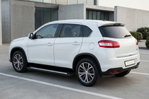 Peugeot 4008 2012-2017 Estribos Laterales New Vision Black (2 uds., Aluminio) foto 1