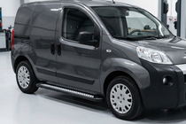 Peugeot Bipper 2008-2017 Estribos Laterales New Vision Black (2 uds., Aluminio) foto 1