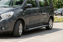 Renault Dokker 2013-2022 Estribos Laterales New Vision Black (2 uds., Aluminio) foto 1