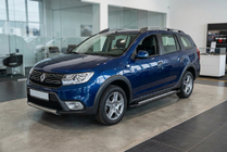 Renault Logan MCV 2013-2022 Estribos Laterales New Vision Black (2 uds., Aluminio) foto 1