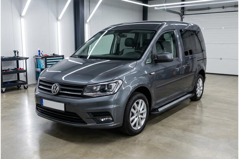 Volkswagen Caddy 2015-2020 Estribos Laterales New Vision Black (2 uds., Aluminio) Image