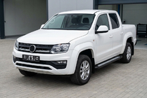 Volkswagen Amarok 2010-2022 Estribos Laterales New Vision Black (2 uds., Aluminio) foto 1