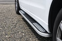 Audi Q5 2017-2025 Estribos Laterales Tayga V2 (2 uds., Aluminio) foto 5