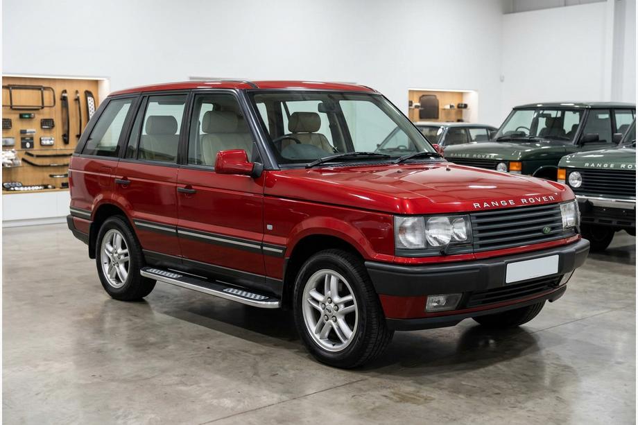 Range Rover II P38A 1997-2002 Estribos Laterales Tayga V2 (2 uds., Aluminio) Foto 1