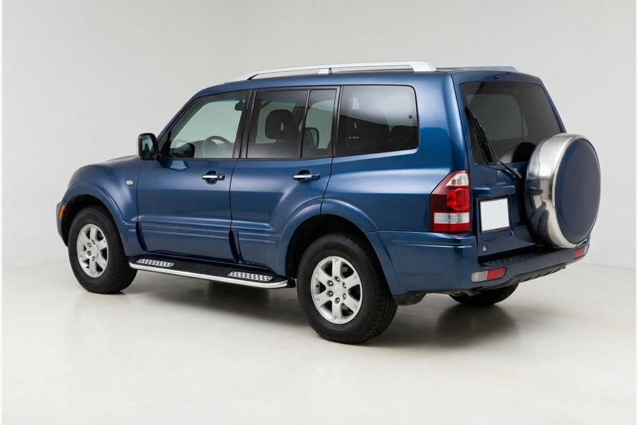 Mitsubishi Pajero Wagon III 1999-2006 Estribos Laterales Tayga V2 (2 uds., Aluminio) Foto 1