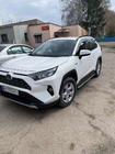 Toyota Rav 4 2019–2025 Estribos Laterales OEM V1A (2 uds, Aluminio) foto 2