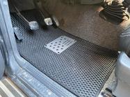 Nissan Patrol Y60 1988–1997 Alfombrillas EVA (negras) foto 8