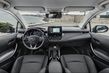 Híbrida de la berlina Toyota Corolla foto 6