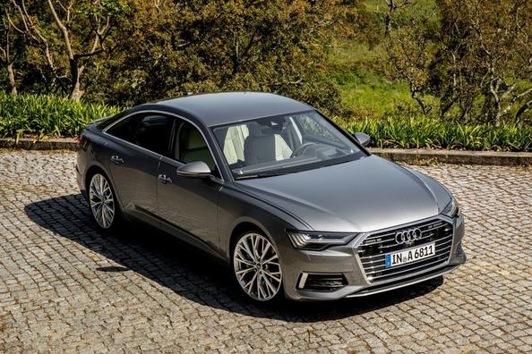 Centro de sedán de Audi A6 de la quinta generación