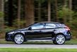 Modificación todoterreno del Volvo V40 Cross Country hatchback foto 4