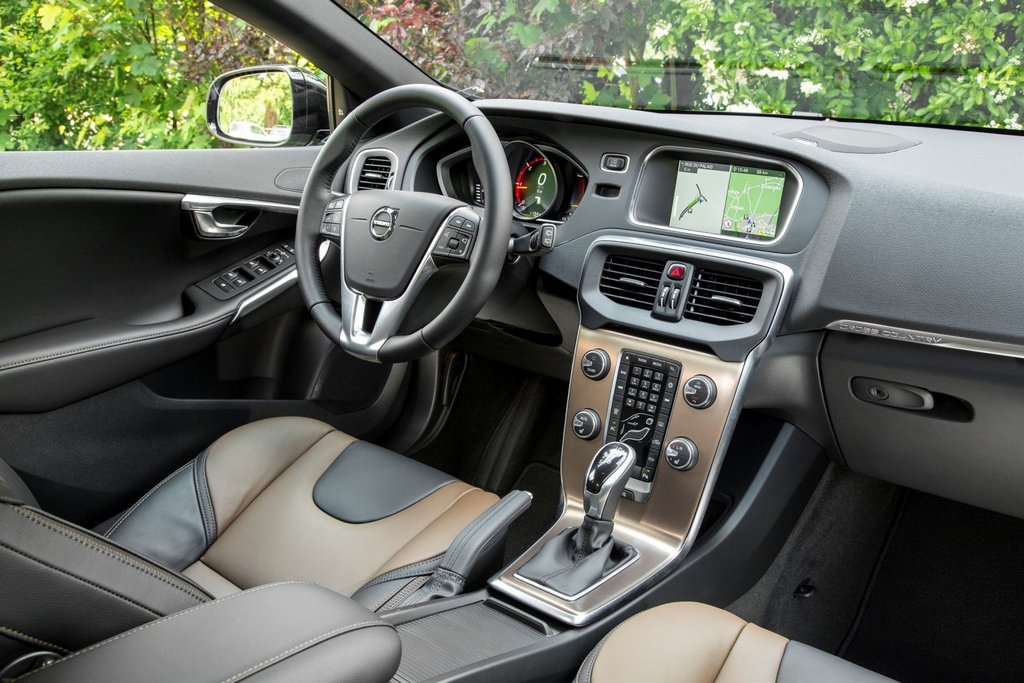 Modificación todoterreno del Volvo V40 Cross Country hatchback