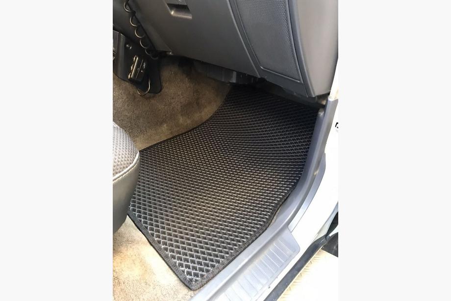 Toyota Land Cruiser 80 1990-1997 Alfombrillas EVA (negras) Foto 6