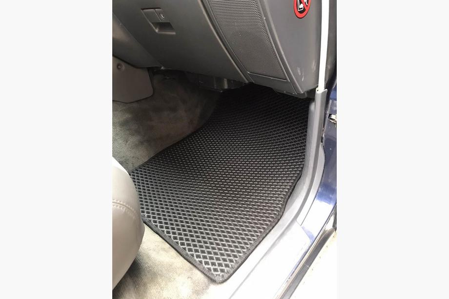 Toyota Land Cruiser 80 1990-1997 Alfombrillas EVA (negras) Foto 9