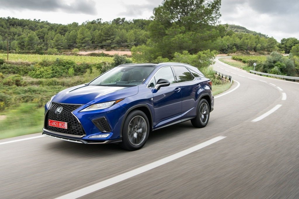 Versión rediseñada del crossover Lexus RX