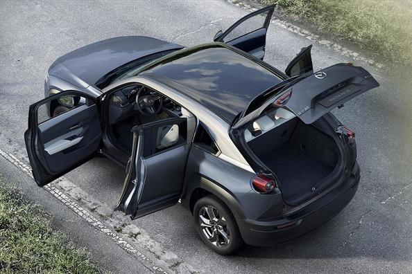 Crossover Mazda MX-30: el primer modelo eléctrico de la compañía japonesa Foto 6