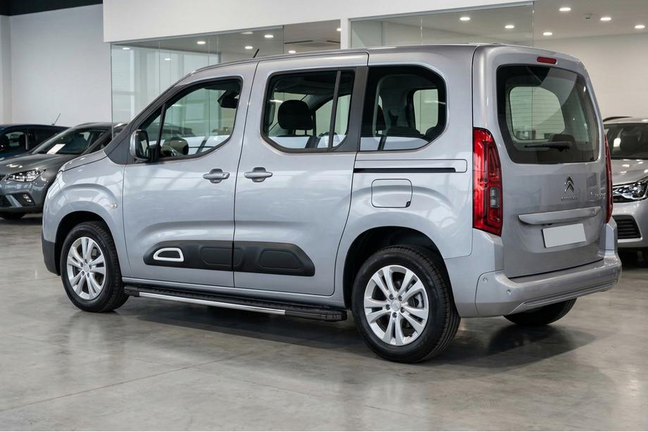 Citroen Berlingo/Multispace 2018- Estribos laterales Bosphorus Grey (2 uds., aluminio) Image