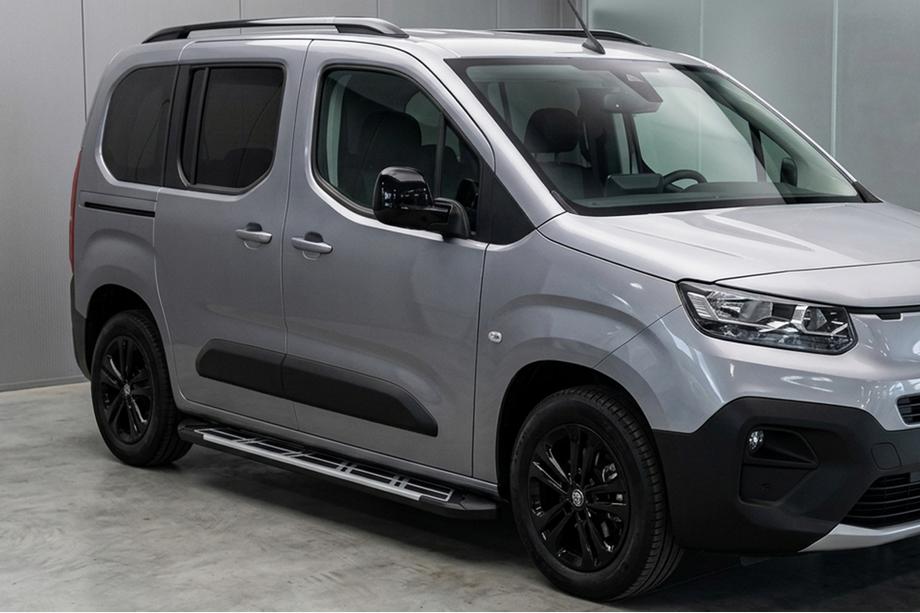 Opel Combo 2019- Estribos Laterales Sunrise (2 uds., Aluminio) Image