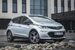 Revisión del hatchback compacto eléctrico Opel Ampera-e foto 15