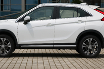 Mitsubishi Eclipse Cross 2017- Molduras de puerta OmsaLine (4 uds, acero inoxidable) foto 1