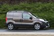 Revisión de la micro van Fiat Fiorino Cargo renovada foto 10