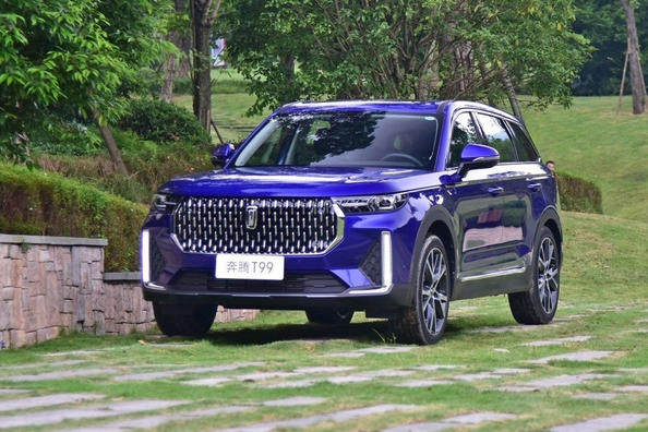 Crossover premium de tamaño medio FAW Bestune T99