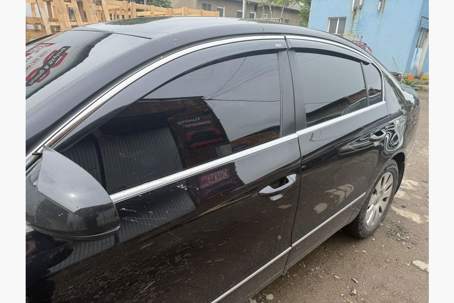 Volkswagen Passat B7 2012-2015 Deflectores de ventana con moldura cromada SD (EU, 4 uds, Niken) Foto 1