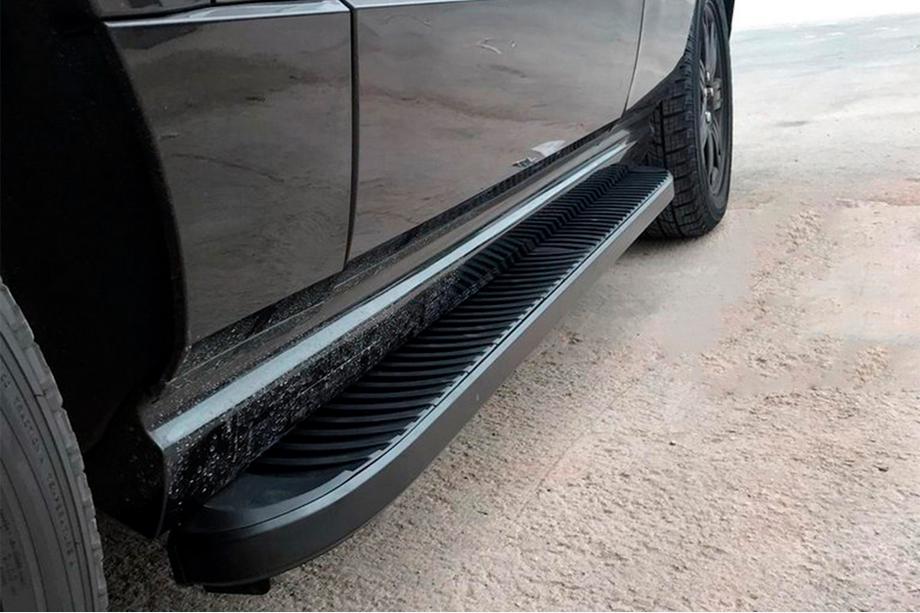 Range Rover III L322 2002-2012 Estribos Laterales Tayga Black (2 uds., Aluminio) Image