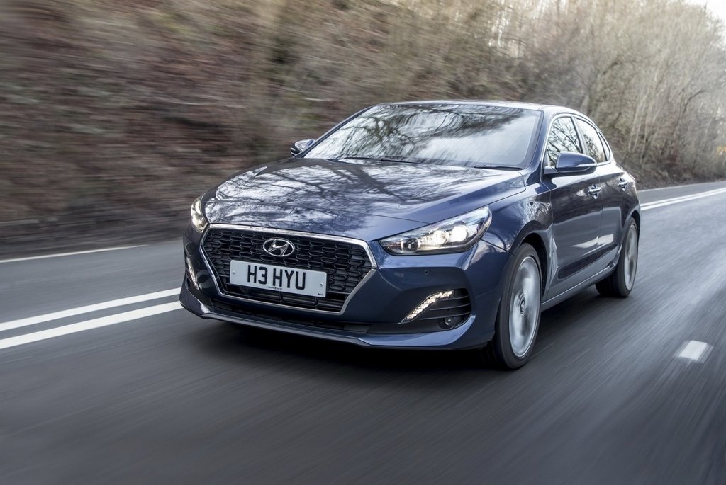 Revisión del compacto liftback Hyundai i30 Fastback
