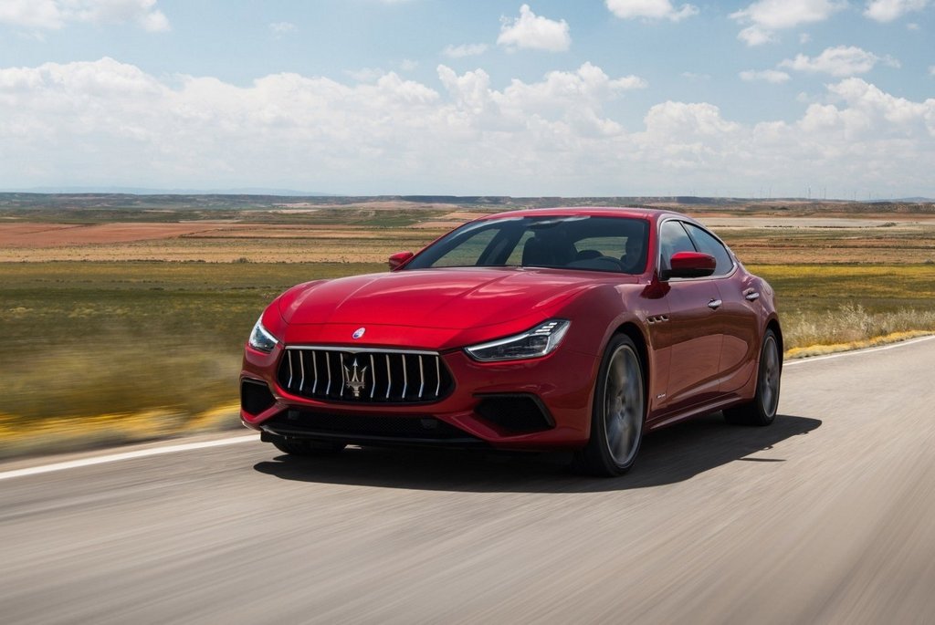Resumen de deportivo de la berlina, el Maserati Ghibli