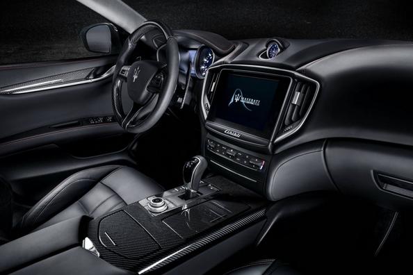 Resumen de deportivo de la berlina, el Maserati Ghibli Foto 13
