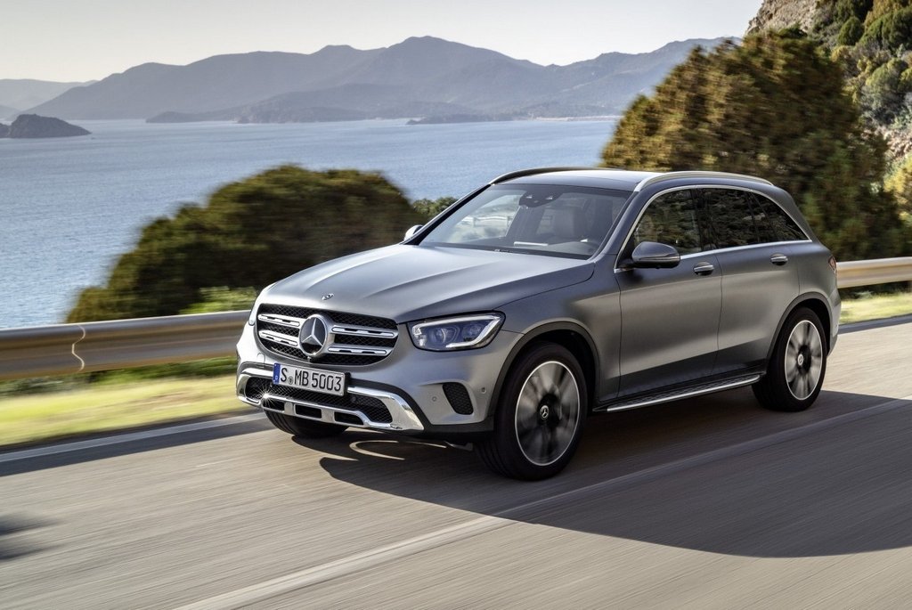 Revisión de primas de cruce de Mercedes-Benz de GLC-Class